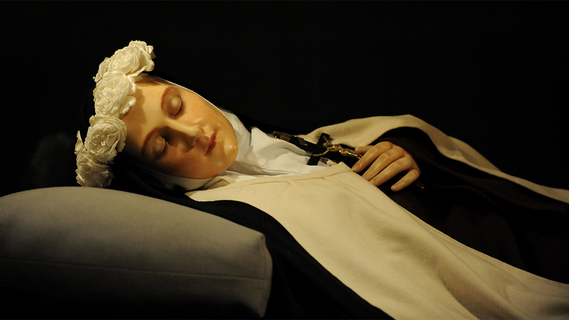therese of lisieux casket 1140 641